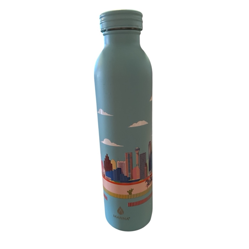Manna Cityscape  Blue Skyline Water Bottle, NWOT
